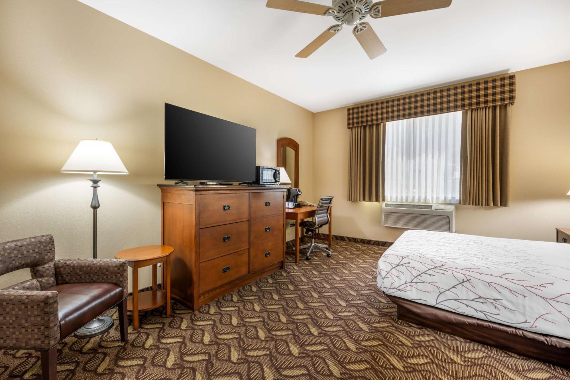 Best Western Lodge At River'S Edge Orofino Bagian luar foto