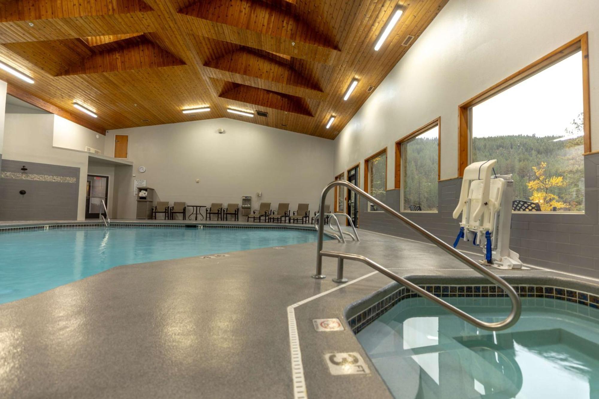 Best Western Lodge At River'S Edge Orofino Bagian luar foto